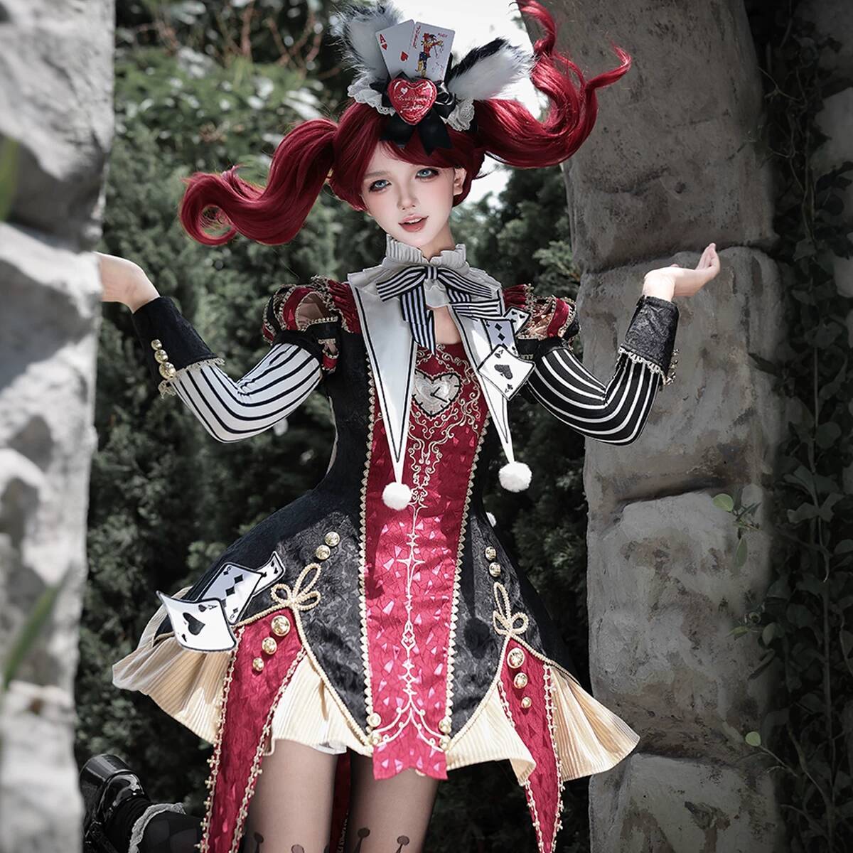 Yeni Sirk Çılgını Geceyi Düşün - Anime Cosplay Red incelemesi ve fiyatı